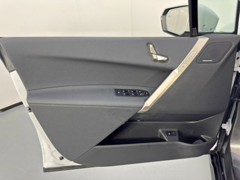 Used 2022 BMW iX xDrive50 w/ Sport Package image 47