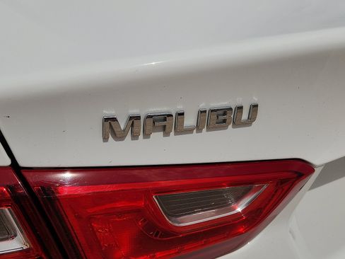 Used 2024 Chevrolet Malibu LS FWD image 8