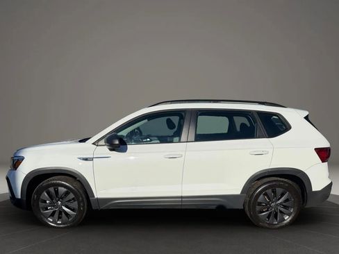 Used 2022 Volkswagen Taos S AWD/4WD image 8