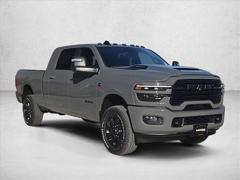 New 2026 RAM 2500 Laramie w/ Night Edition AWD/4WD image 7