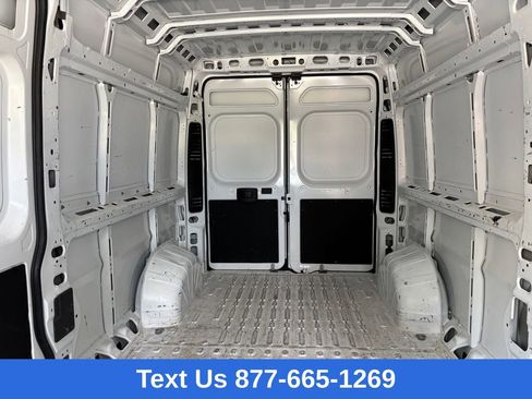 Used 2025 RAM ProMaster 3500 w/ Convenience Group FWD image 12