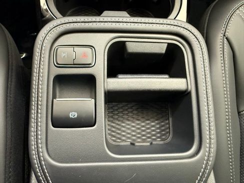 New 2025 Ford Mustang Mach-E Premium image 37