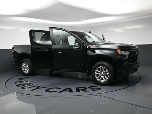 Used 2024 Chevrolet Silverado 1500 RST w/ Z71 Off-Road Package AWD/4WD image 25