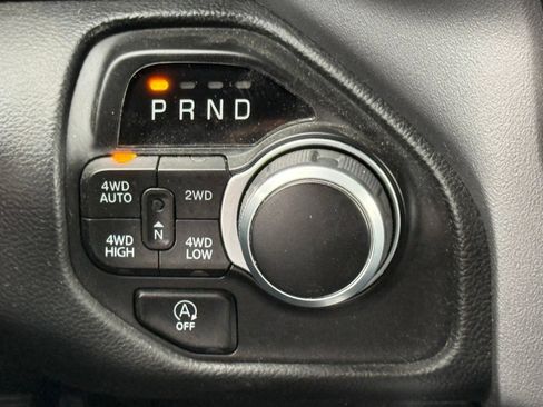 Used 2022 RAM 1500 Big Horn AWD/4WD image 23