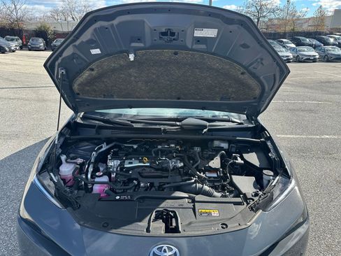 Used 2025 Toyota Prius LE image 30