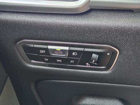 Used 2023 BMW X5 xDrive40i w/ M Sport Package AWD/4WD image 15