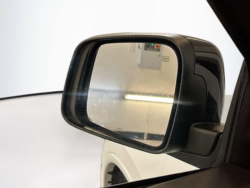 Used 2021 Dodge Durango SXT image 16