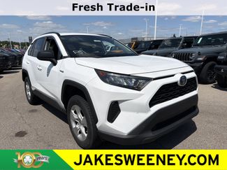 Used 2021 Toyota RAV4 LE AWD/4WD video 1