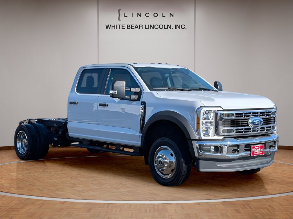 Used 2023 Ford F450 XL w/ Snow Plow Prep Package AWD/4WD image 3