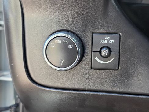 Used 2014 Chevrolet Express 2500 Extended RWD image 29