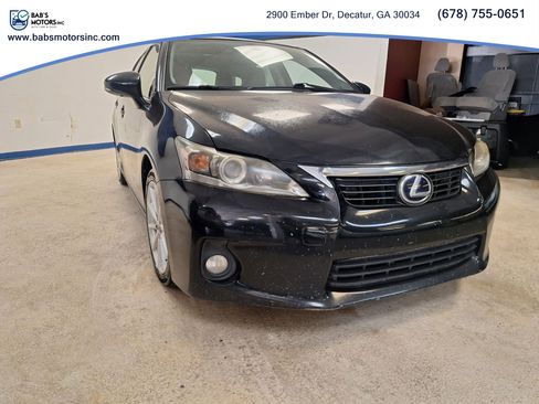 Used 2013 Lexus CT 200h w/ Premium Pkg w/Navigation FWD image 1