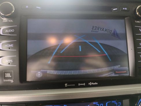 Used 2018 Toyota Highlander Limited Platinum AWD/4WD image 20