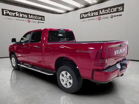 New 2026 RAM 2500 Big Horn AWD/4WD image 5