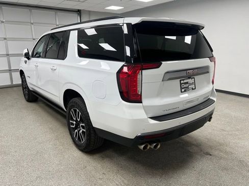 Used 2024 GMC Yukon XL AT4 w/ AT4 Premium Package image 7