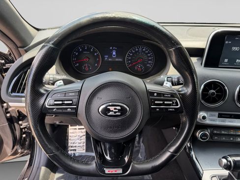 Used 2020 Kia Stinger GT RWD image 22