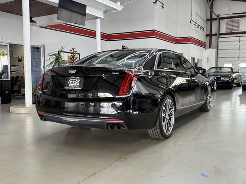Used 2018 Cadillac CT6 Luxury AWD/4WD image 6