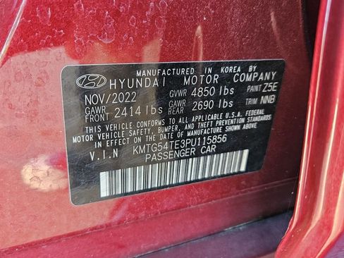Used 2023 Genesis G70 3.3T RWD image 16