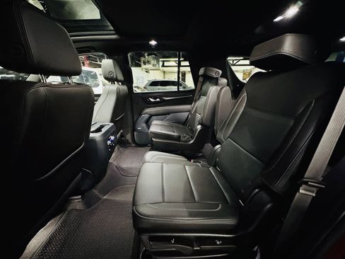 Used 2022 GMC Yukon Denali AWD/4WD image 16