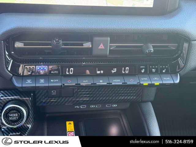 Used 2026 Toyota Land Cruiser w/ Premium Package AWD/4WD image 35
