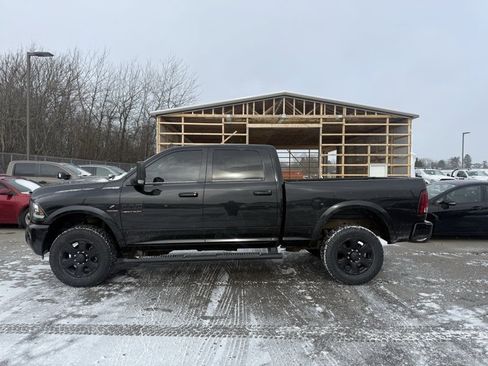 Used 2018 RAM 2500 Laramie w/ Sport Appearance Group image 9
