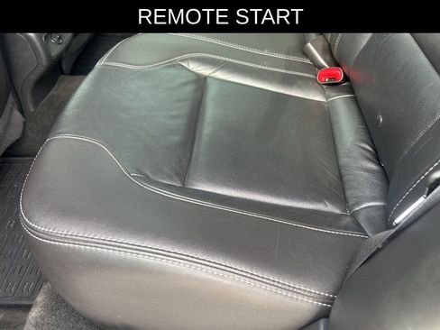 Used 2016 Ford Taurus SEL w/ Equipment Group 201A image 10