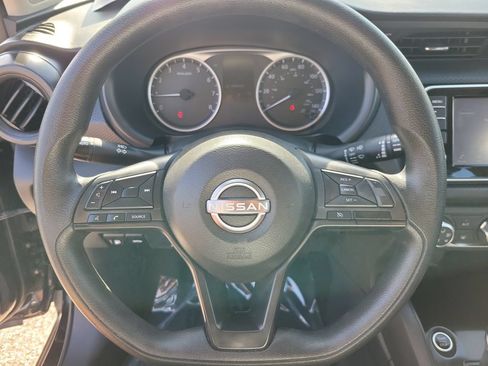 Certified 2024 Nissan Kicks S FWD image 17