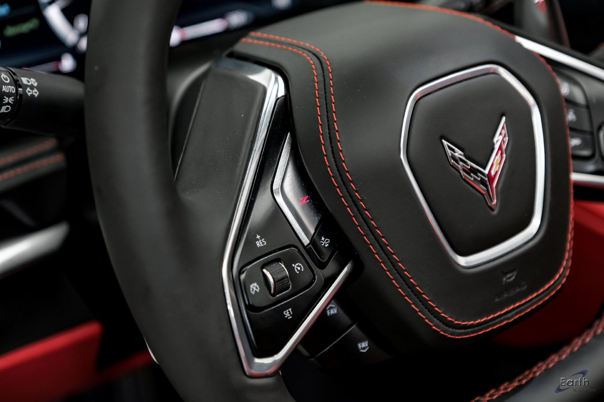 Used 2024 Chevrolet Corvette Stingray Premium Conv w/ Z51 Performance Package RWD image 54