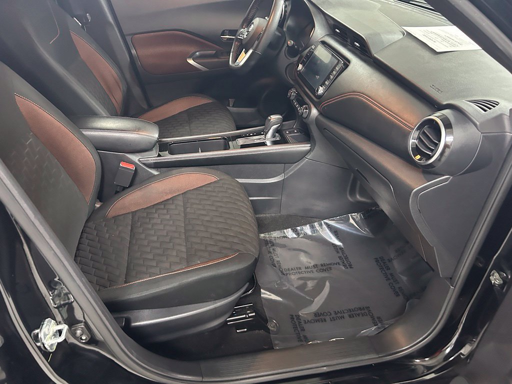 Used 2021 Nissan Kicks SR FWD image 13