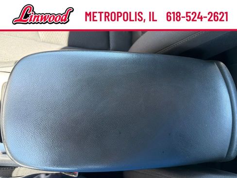 Used 2023 Chevrolet Malibu LS w/ LPO, Floor Liner Package FWD image 17