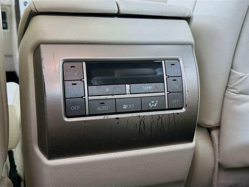Used 2019 Lexus GX 460 Luxury AWD/4WD image 28