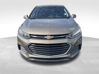 Used 2020 Chevrolet Trax LS w/ Tint and Cruise Package FWD video 2
