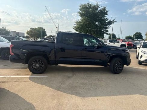 Used 2023 Toyota Tundra Platinum AWD/4WD image 3