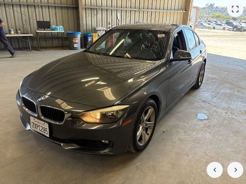 Used 2014 BMW 328i Sedan RWD image 1