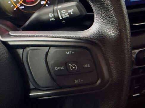 Used 2025 Jeep Wrangler Unlimited Sport AWD/4WD image 12
