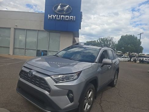 Used 2021 Toyota RAV4 Limited w/ Limited Grade Weather Package AWD/4WD image 1