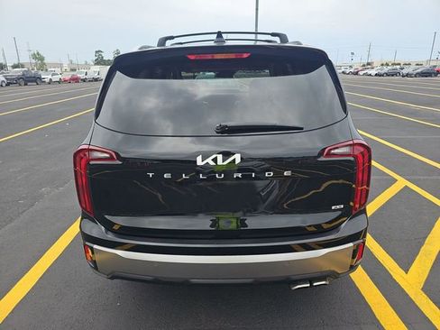 Used 2025 Kia Telluride S AWD/4WD image 4