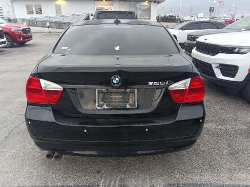 Used 2007 BMW 328i Sedan RWD image 6