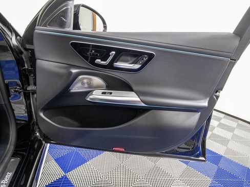 Used 2024 Mercedes-Benz E 450 4MATIC Sedan image 16