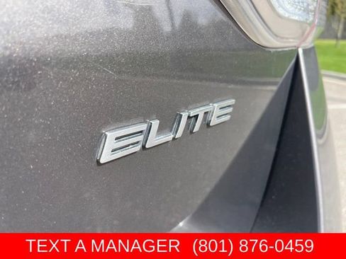 Used 2015 Honda Odyssey Touring Elite image 10
