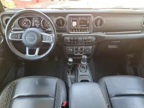 Used 2021 Jeep Gladiator Overland AWD/4WD image 14