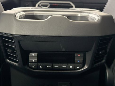 Certified 2025 Toyota Sequoia Platinum image 39