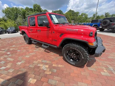 Used 2024 Jeep Gladiator Sport AWD/4WD image 37