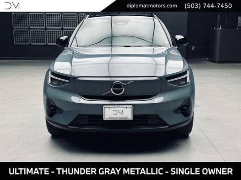 Used 2023 Volvo XC40 Recharge Ultimate w/ Protection Package Premier AWD/4WD image 10