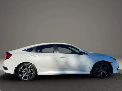 Used 2019 Honda Civic Sport image 6