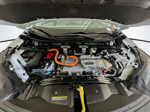 Used 2024 Nissan Ariya AWD image 34