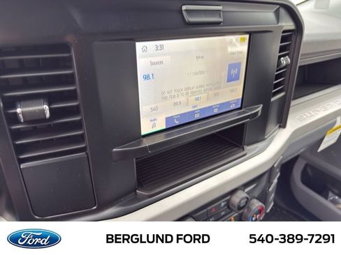 New 2025 Ford F350 XL w/ XL Chrome Package image 18