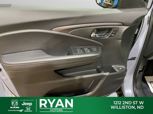 New 2026 Honda Ridgeline RTL image 40