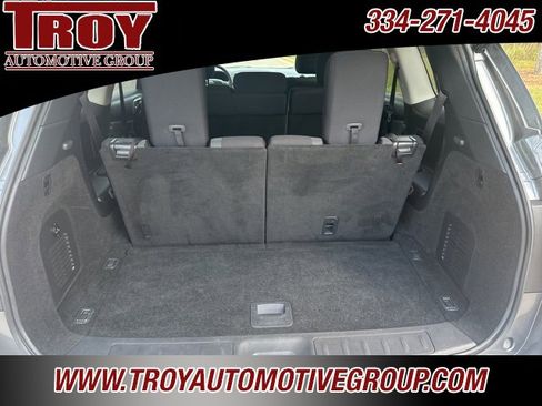 Used 2020 Nissan Pathfinder S image 10