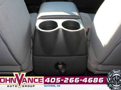 Used 2011 Ford F150 XLT w/ XLT Chrome Pkg image 24