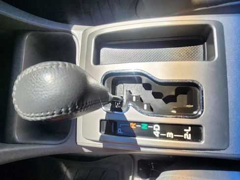 Used 2006 Toyota Tacoma PreRunner image 19